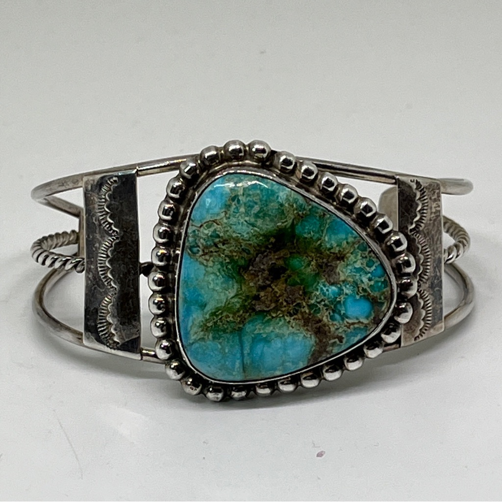 American Native Cuff Bracelet With Turquoise Sterling Silver 40 Grams 395$